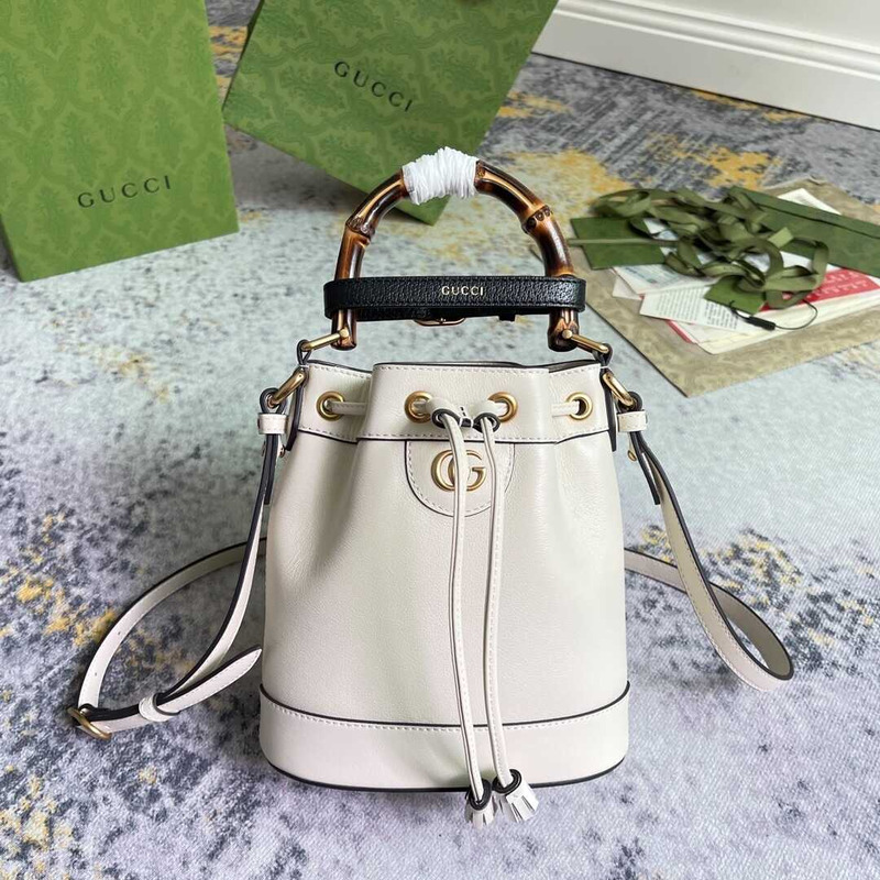 G*u*i diana mini bucket bag white