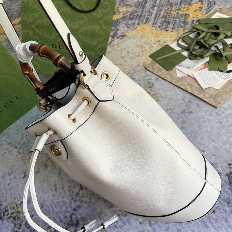 G*u*i diana mini bucket bag white