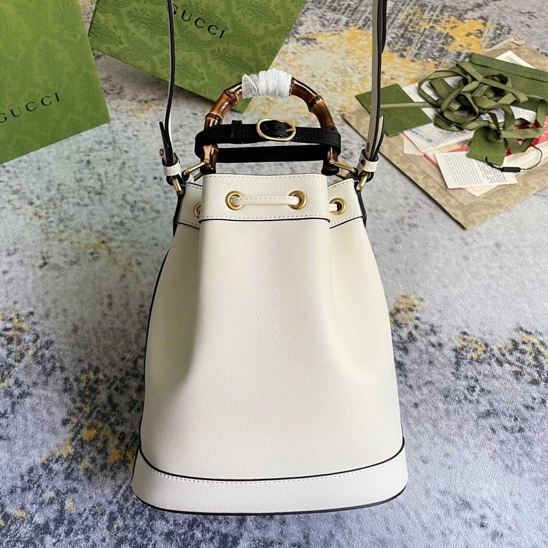 G*u*i diana mini bucket bag white