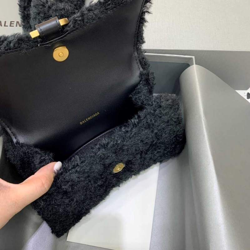 Ba*len*cia*ga xs fluffy hourglass top handle bag black