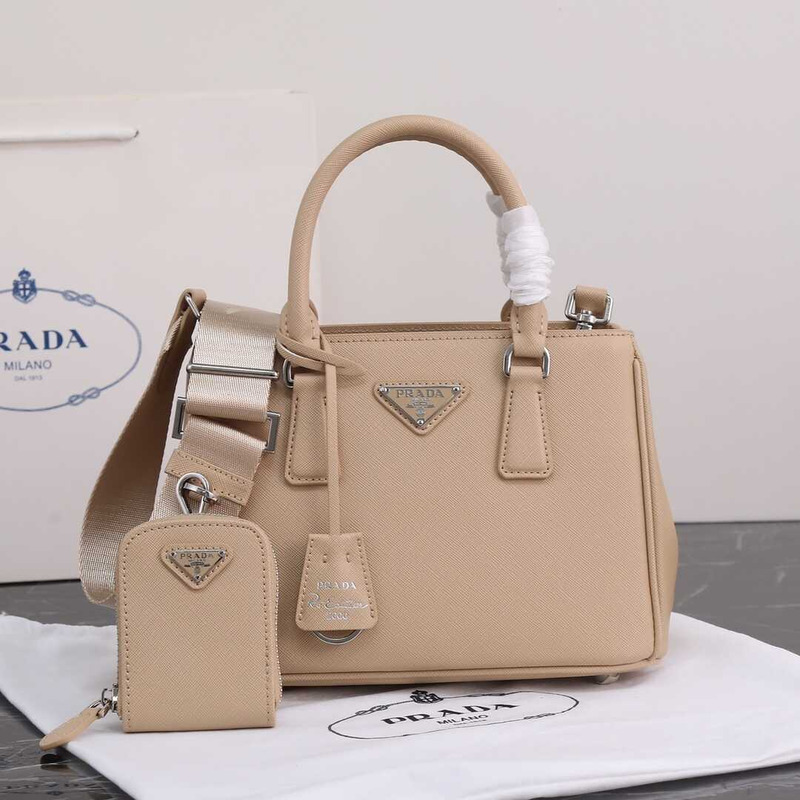 Pra*a galleria bag in saffiano leather sand color