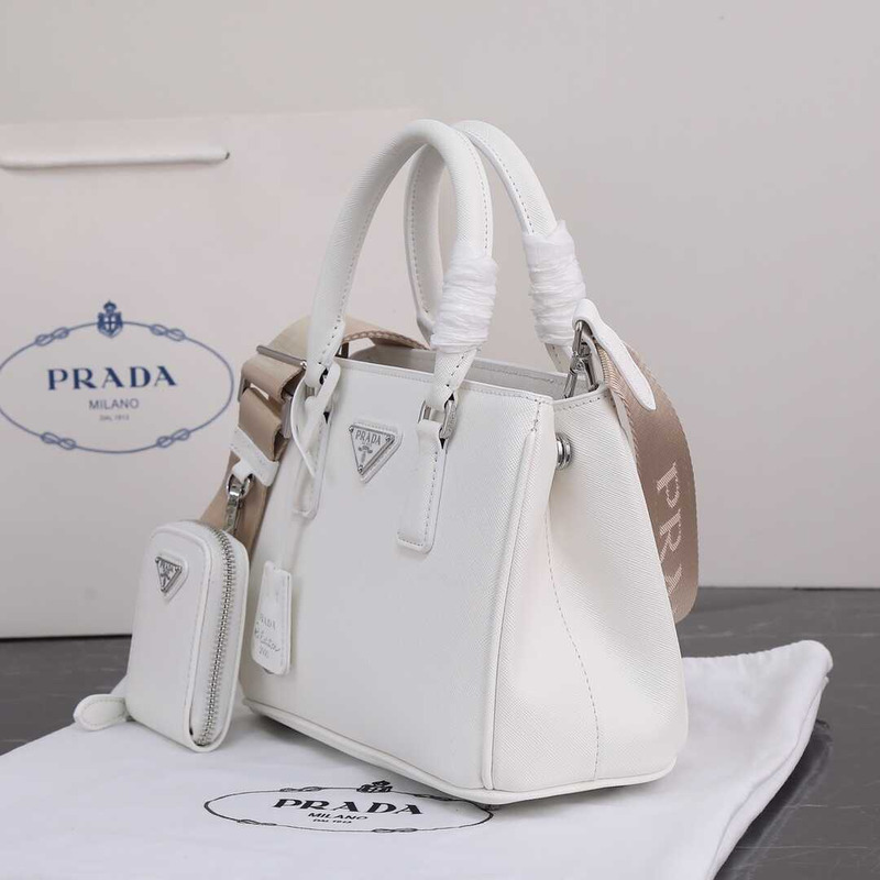 Pra*a galleria bag in saffiano leather black white