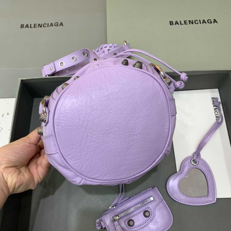 Ba*len*cia*ga le cagole xs bucket bag purple