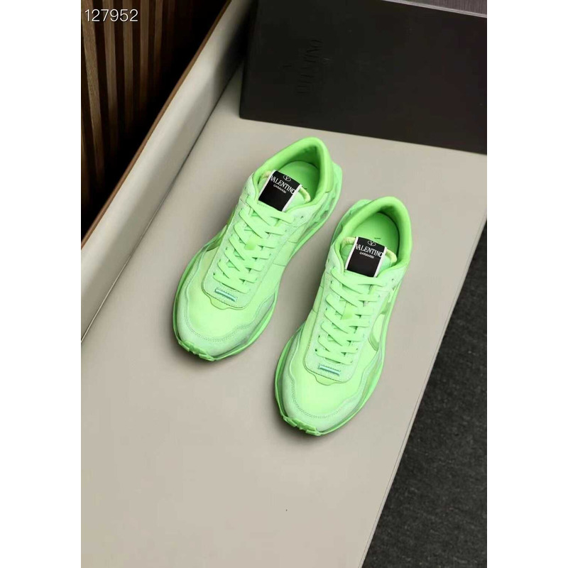 Valentino Garavani Vlogo Sneakers Neon Green