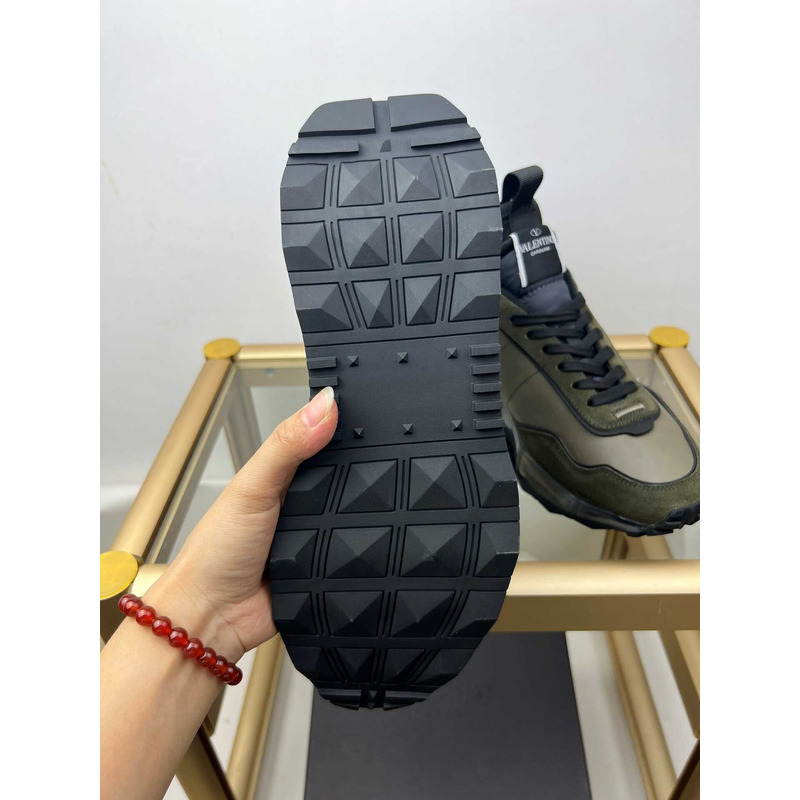 Valentino Garavani Sneakers Men Army Green