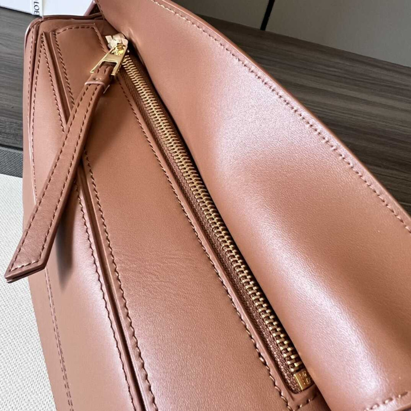 Loewe Small Puzzle Bag In Classic Calfskin Pecan Color