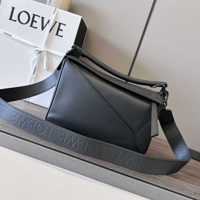 Loewe Small Puzzle Bag In Classic Calfskin Bag