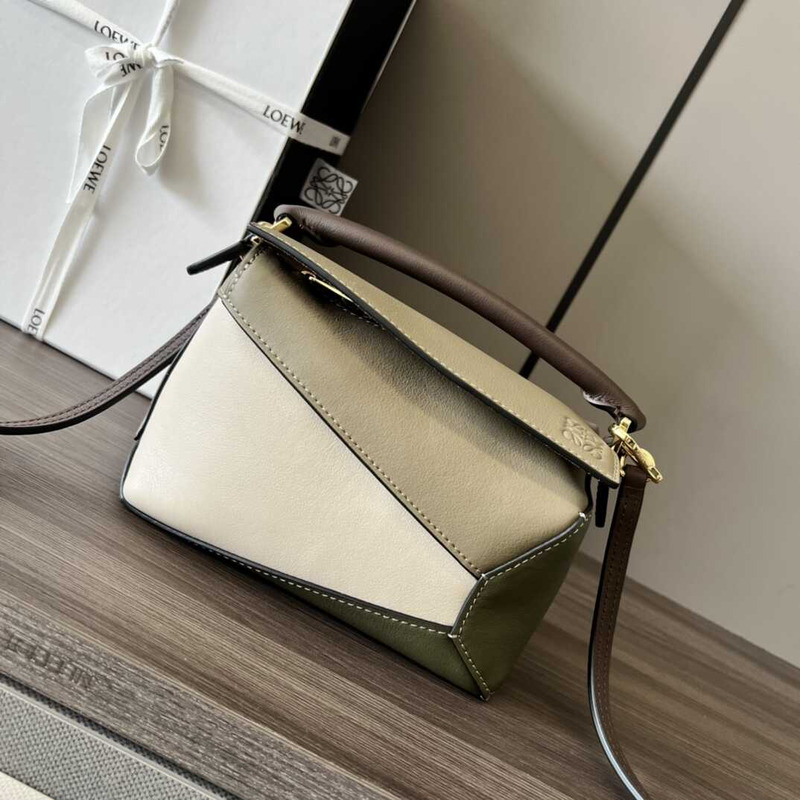 Loewe Puzzle Small-Bag