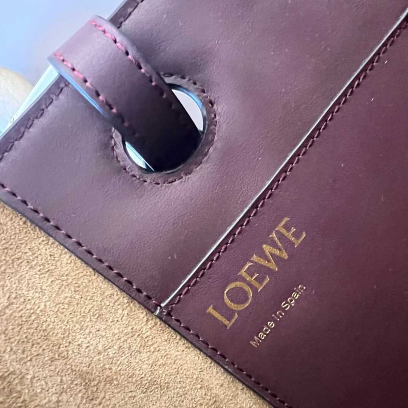 Loewe Small Anagram Tote In Classic Calfskin Purple