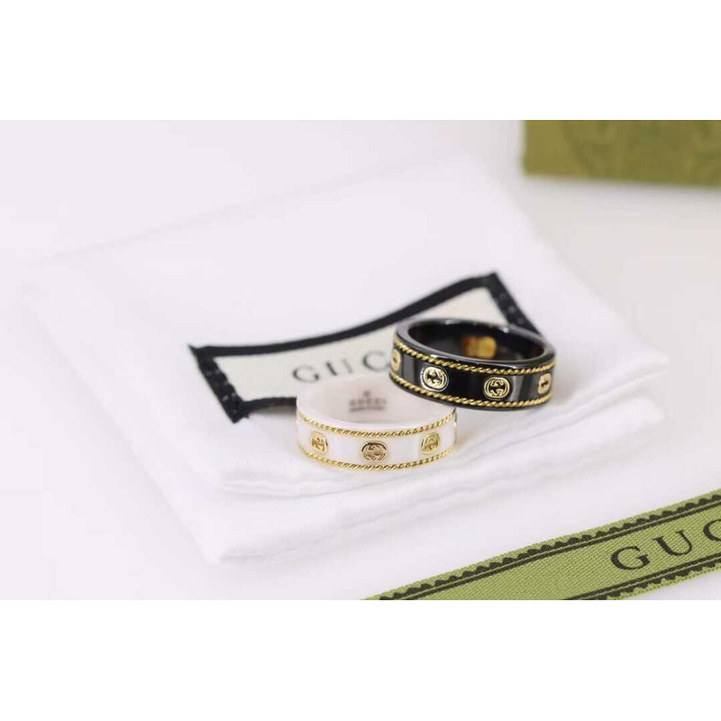 G*u*i gg logo ring