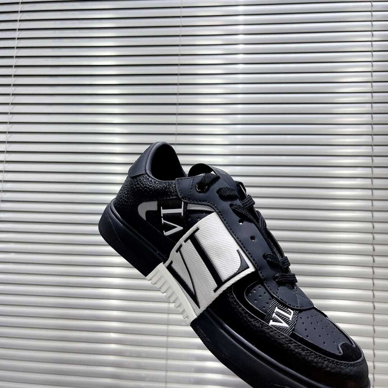 Valentino Garavani Branded Sneakers Black