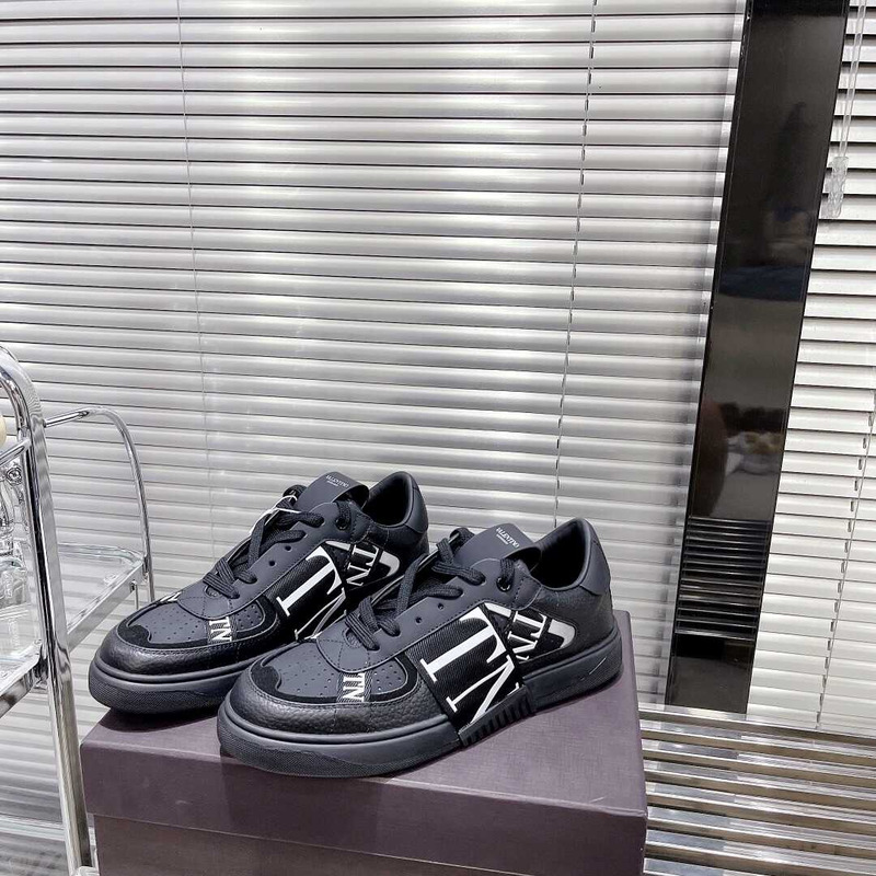 Valentino Garavani Branded Sneakers