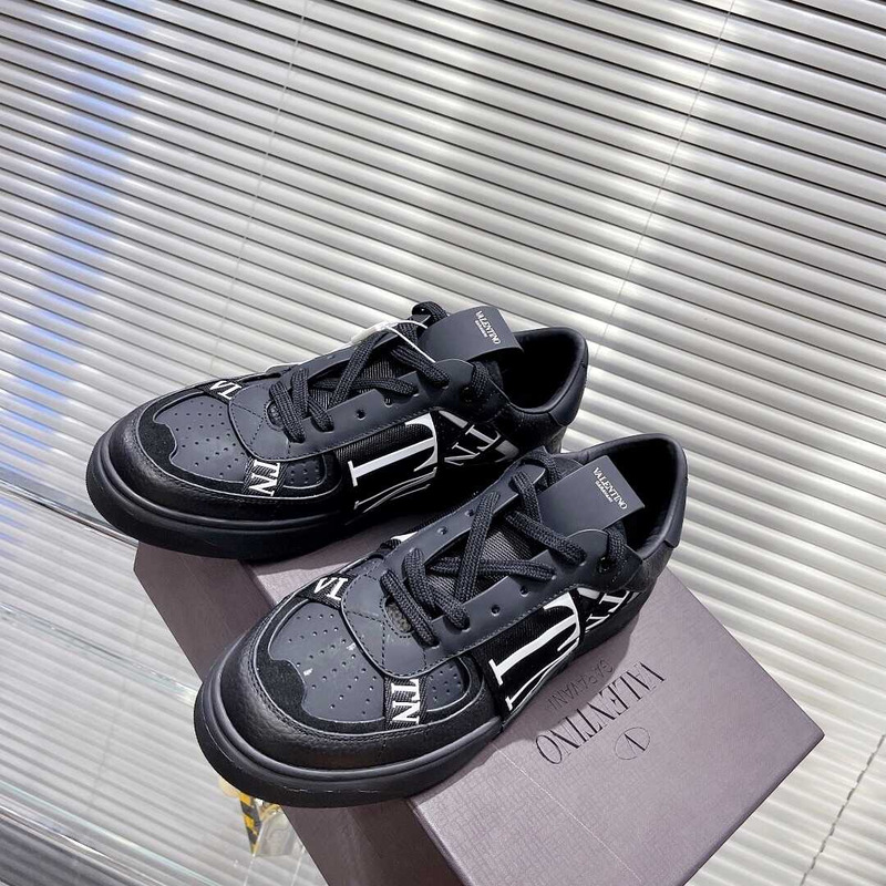 Valentino Garavani Branded Sneakers