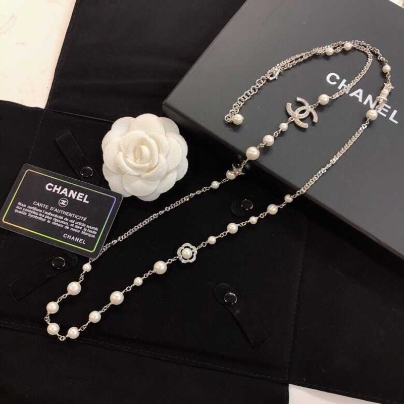 Ch*el cc pearl long necklace