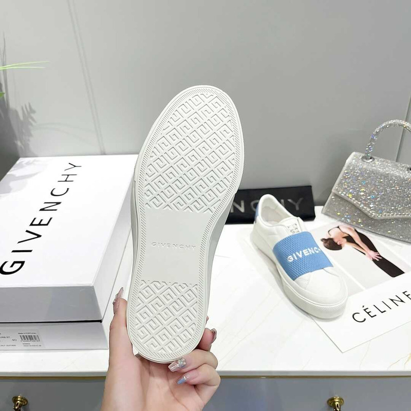 Givenchy Slip On Sneakers White/Blue