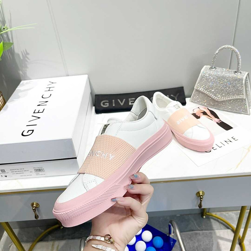 Givenchy Slip On Sneakers White/Pink