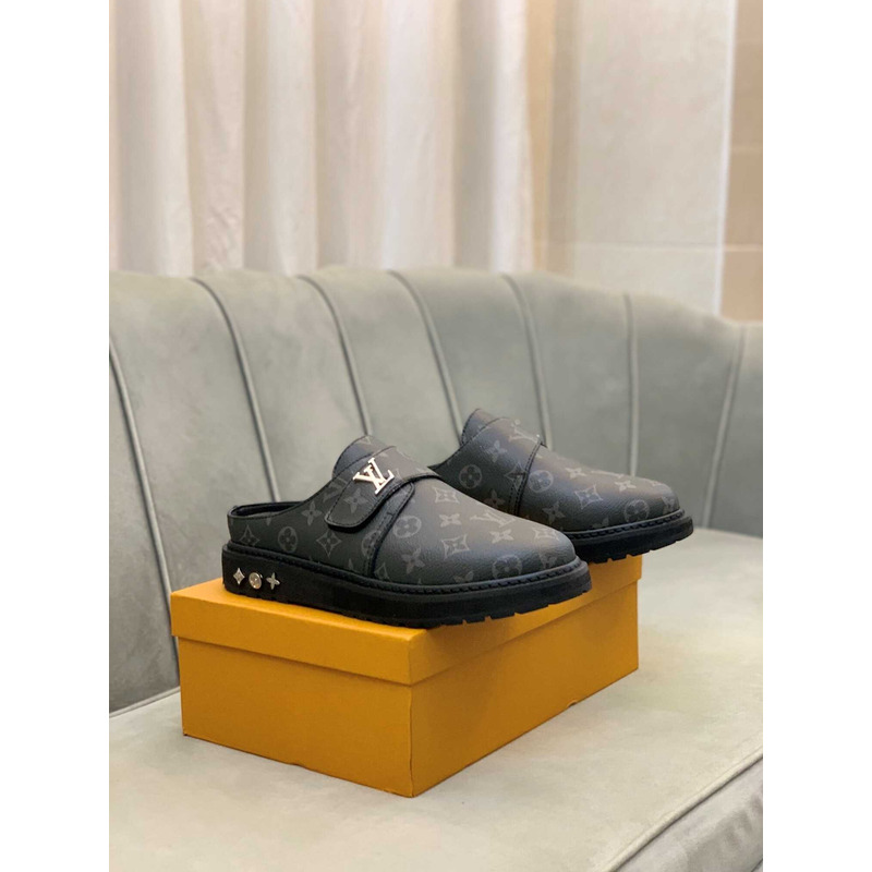 l**is V*t*n sabot confort loafers black