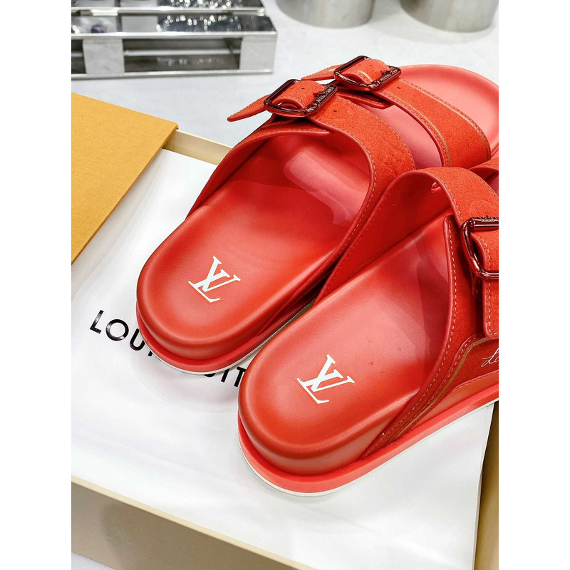 l**is V*t*n 2021 ss lv trainer mule red