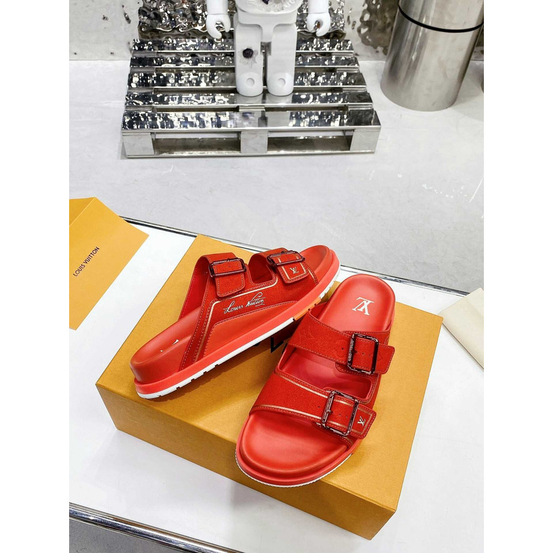 l**is V*t*n 2021 ss lv trainer mule red