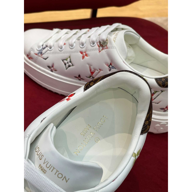 l**is V*t*n monogram leather white sneakers