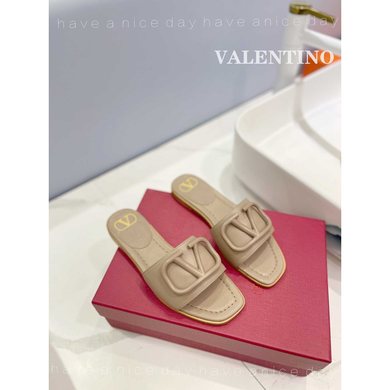 Valentino Garavani VLogo Signature In Camel