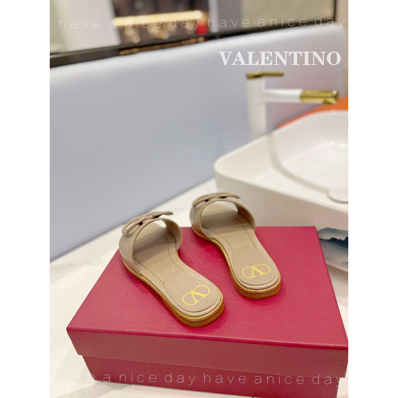 Valentino Garavani VLogo Signature In Camel