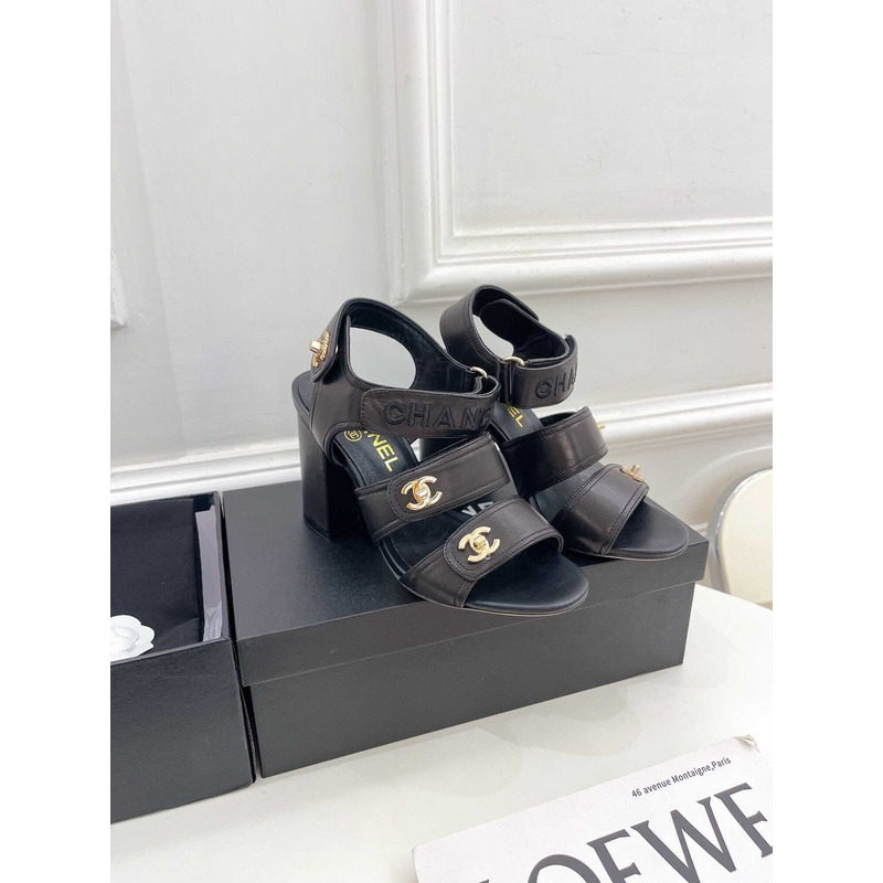 Ch*el logo turnlock black sandals