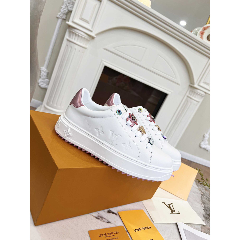 l**is V*t*n time out sneaker white and pink