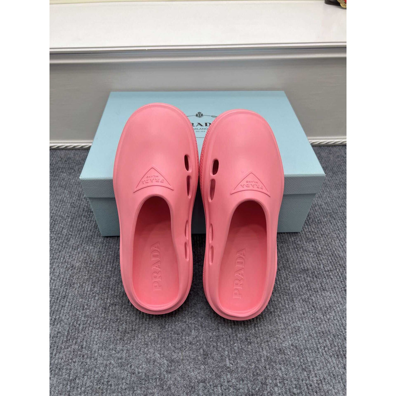 Pra*a foam rubber mules pink