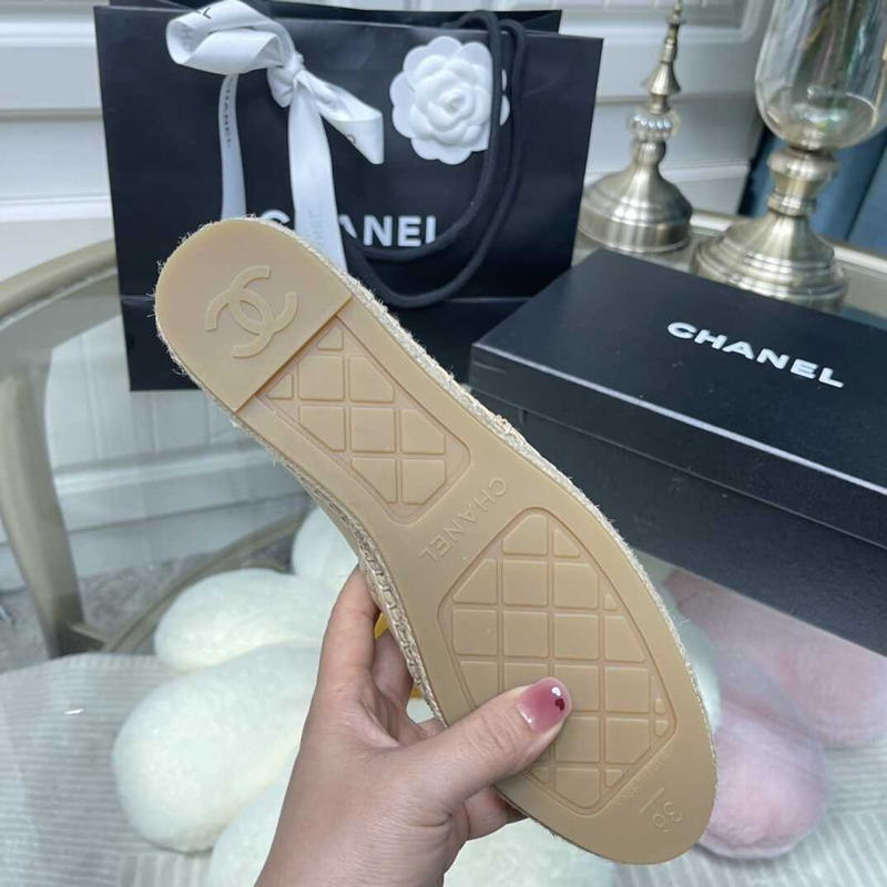 Ch*el logo quilted espadrilles beige