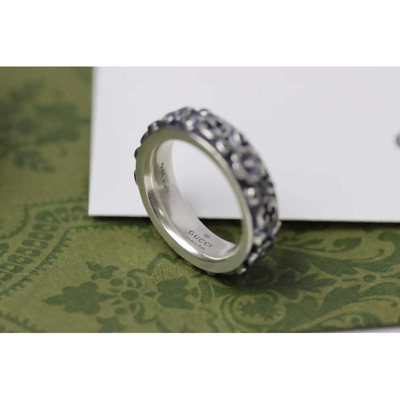 G*u*i white sterling silver interlocking g ring