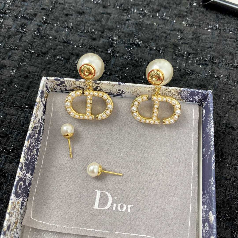 D*or tribales clip earrings