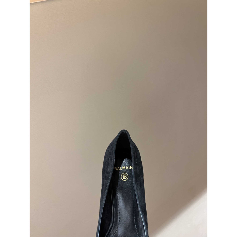 Balmain Logo Monogram Pointed Toe Pumps Black