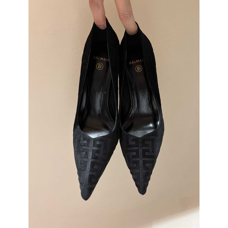 Balmain Logo Monogram Pointed Toe Pumps Black