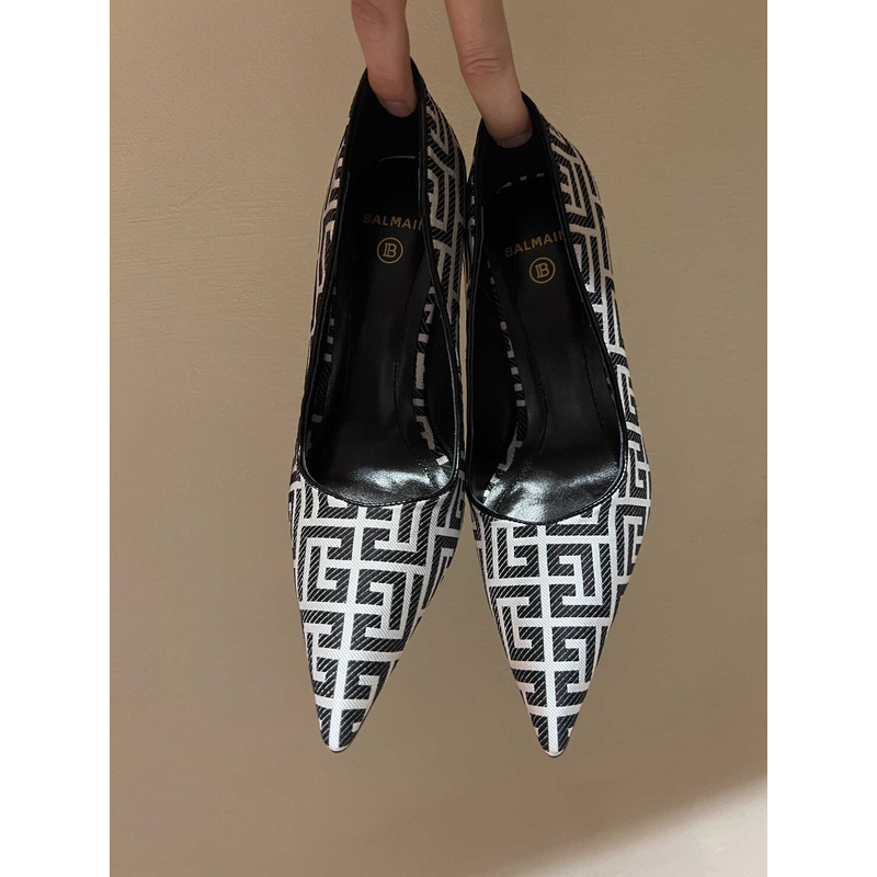 Balmain  Logo Monogram Pointed Toe Pumps White&Black