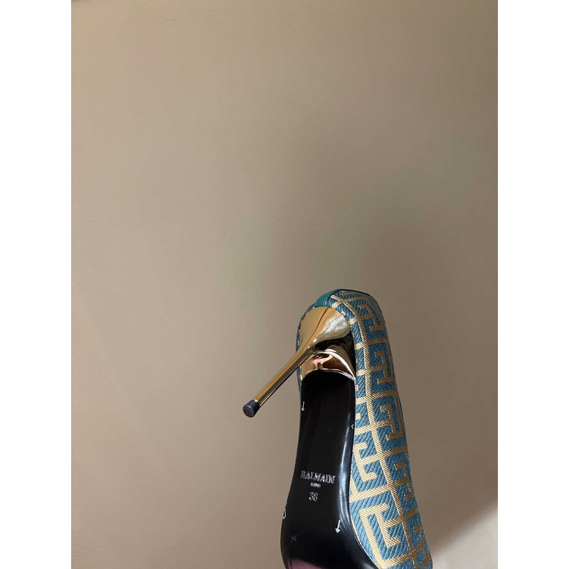 Balmain  Logo Monogram Pointed Toe Pumps Blue&Yellow