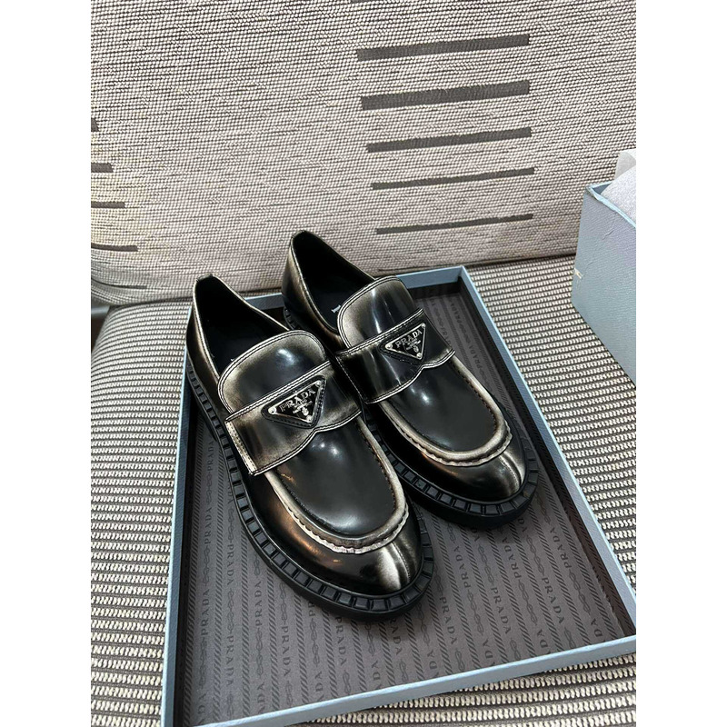 Pra*a monolith leather platform loafers