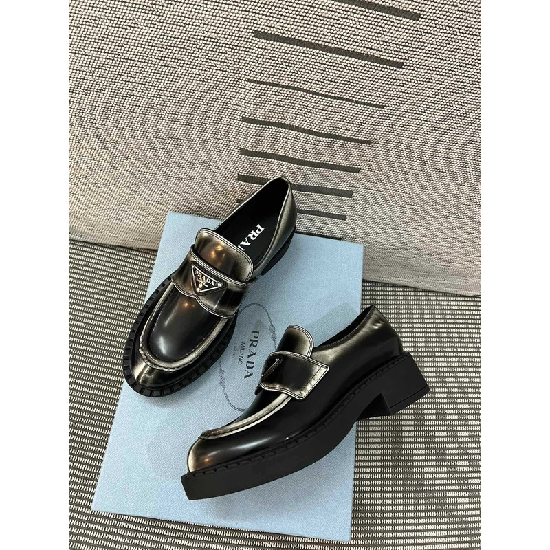 Pra*a monolith leather platform loafers