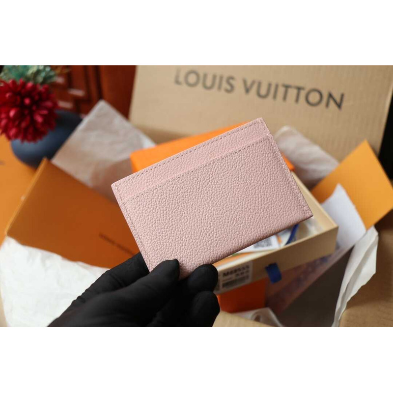 l**is V*t*n wallet pink