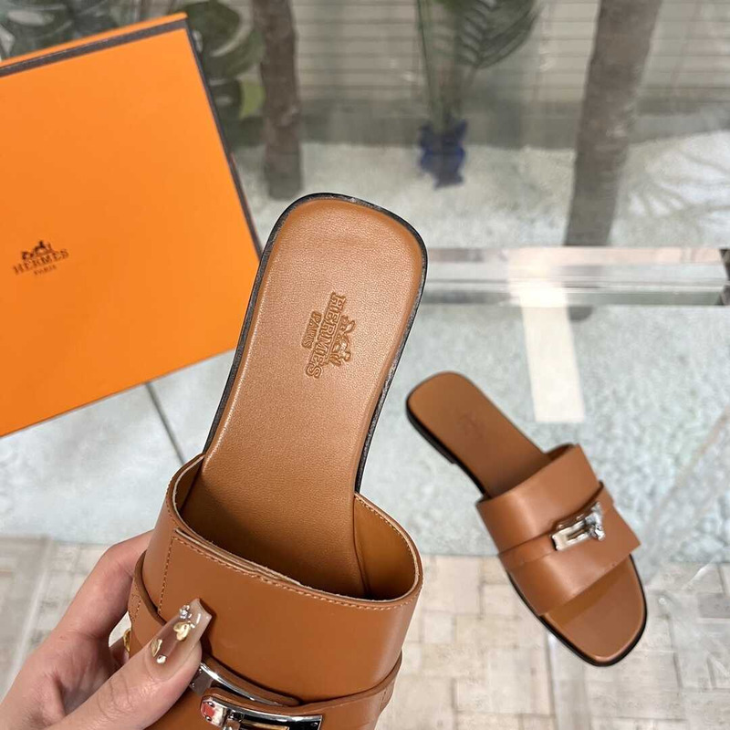 H**mes leather mules camel