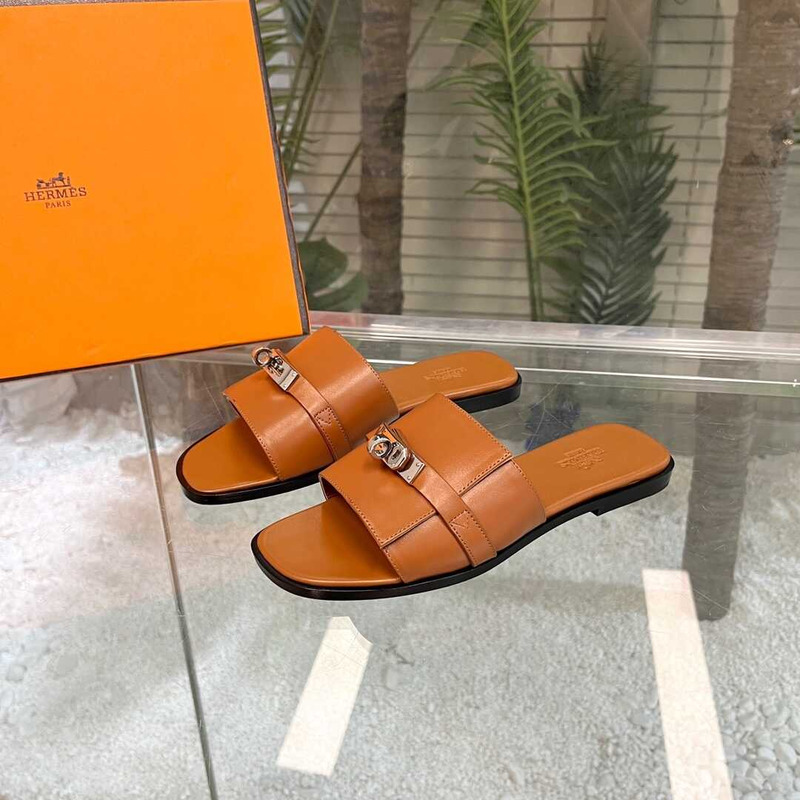 H**mes leather mules camel