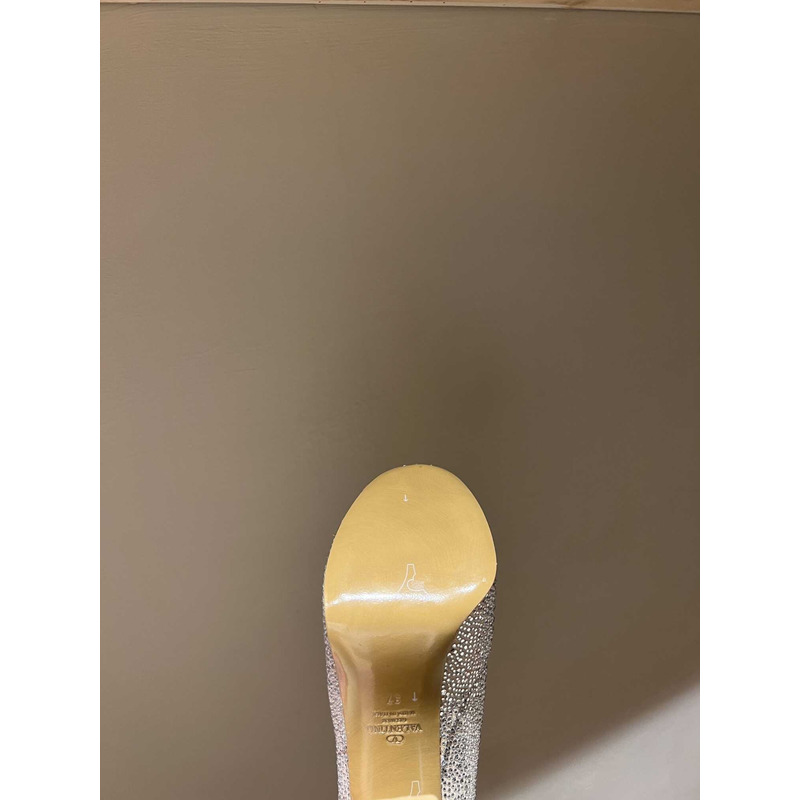 Valentino  Garavani Tan-Go Platform Pump With Crystal White