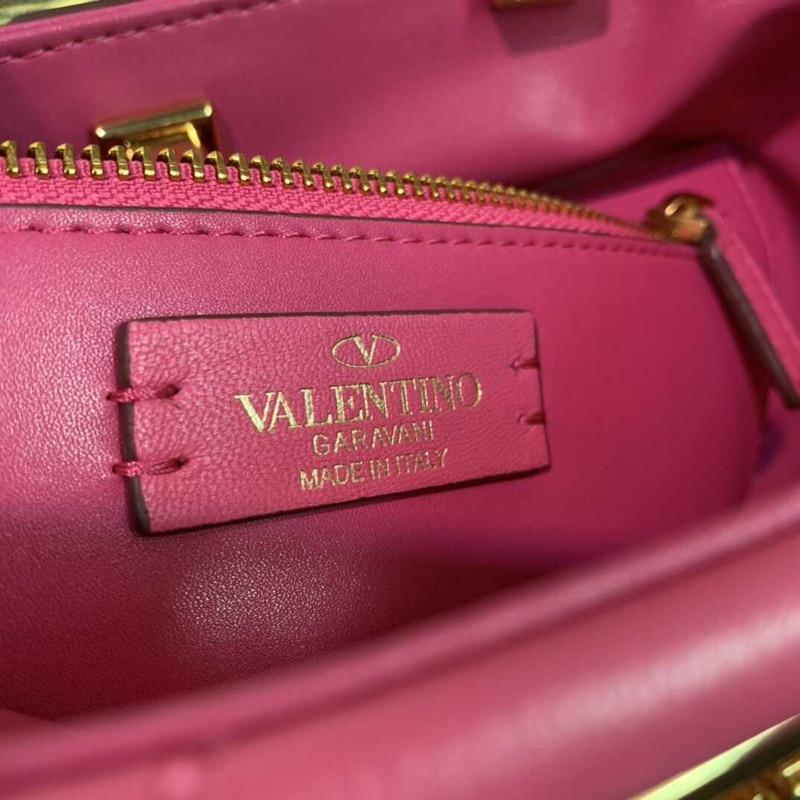 Valentino Garavani Roman Stud Bag Pink