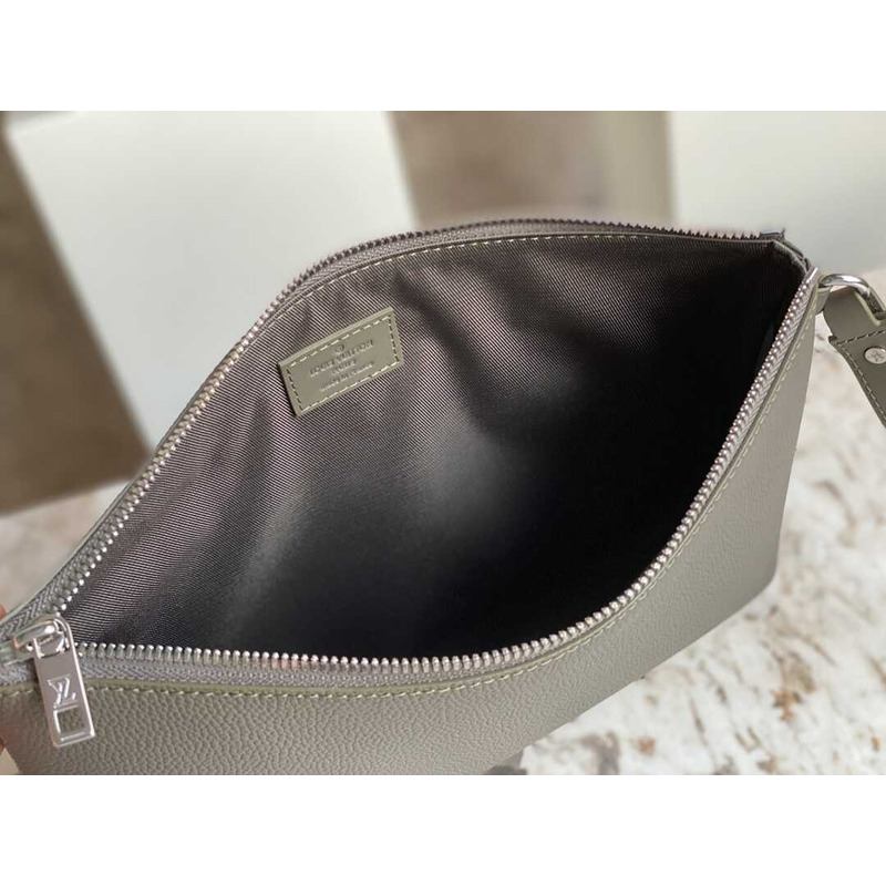 l**is V*t*n takeoff handbag dark grey