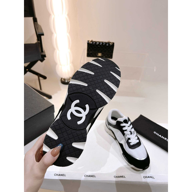 Ch*el Ch*el low top trainer black&white