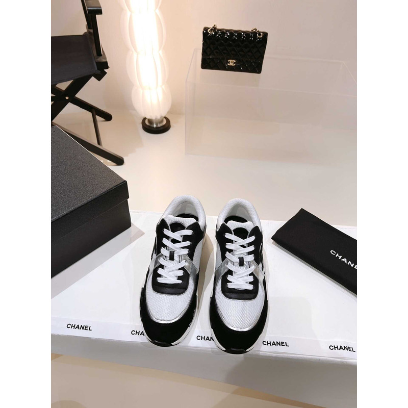 Ch*el Ch*el low top trainer black&white