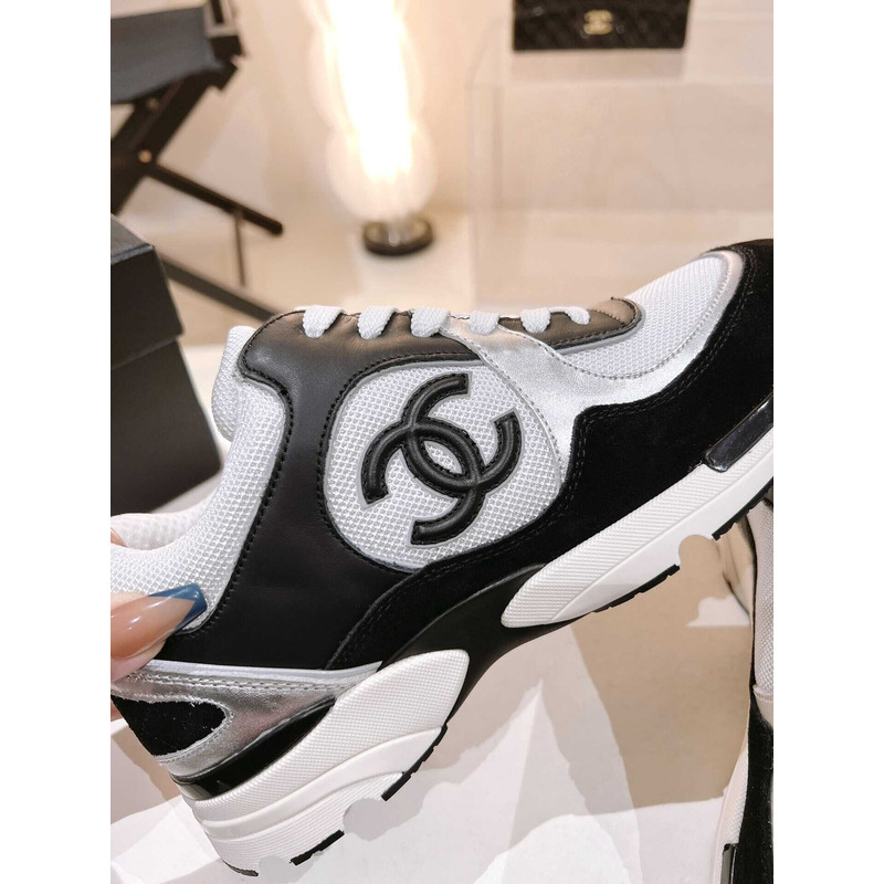 Ch*el Ch*el low top trainer black&white