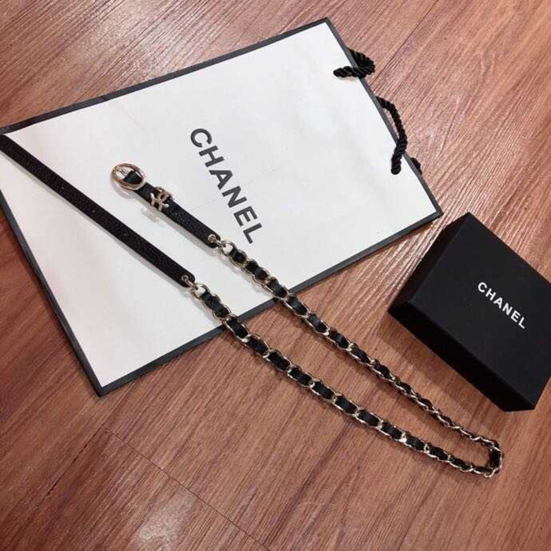 Ch*el chain and leather shoulder strap