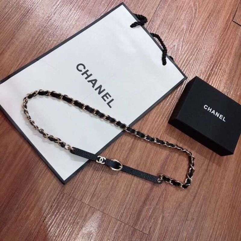 Ch*el chain and leather shoulder strap