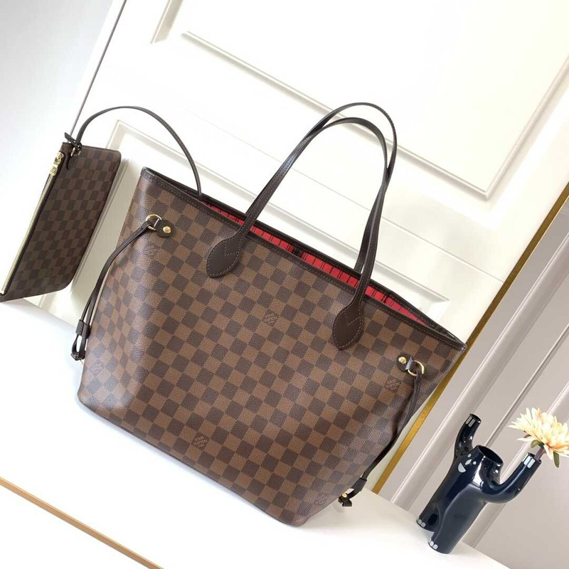 l**is V*t*n neverfull mm damier ebene